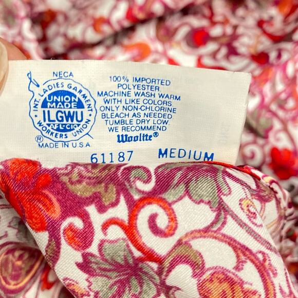 Lilly of France Union Made Sleep Wear Slip Flower Print USA made Red Multicolor - Picture 3 of 8